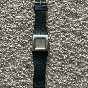 Rumors women’s vintage genuine leather black/silver‎ adjustable watch